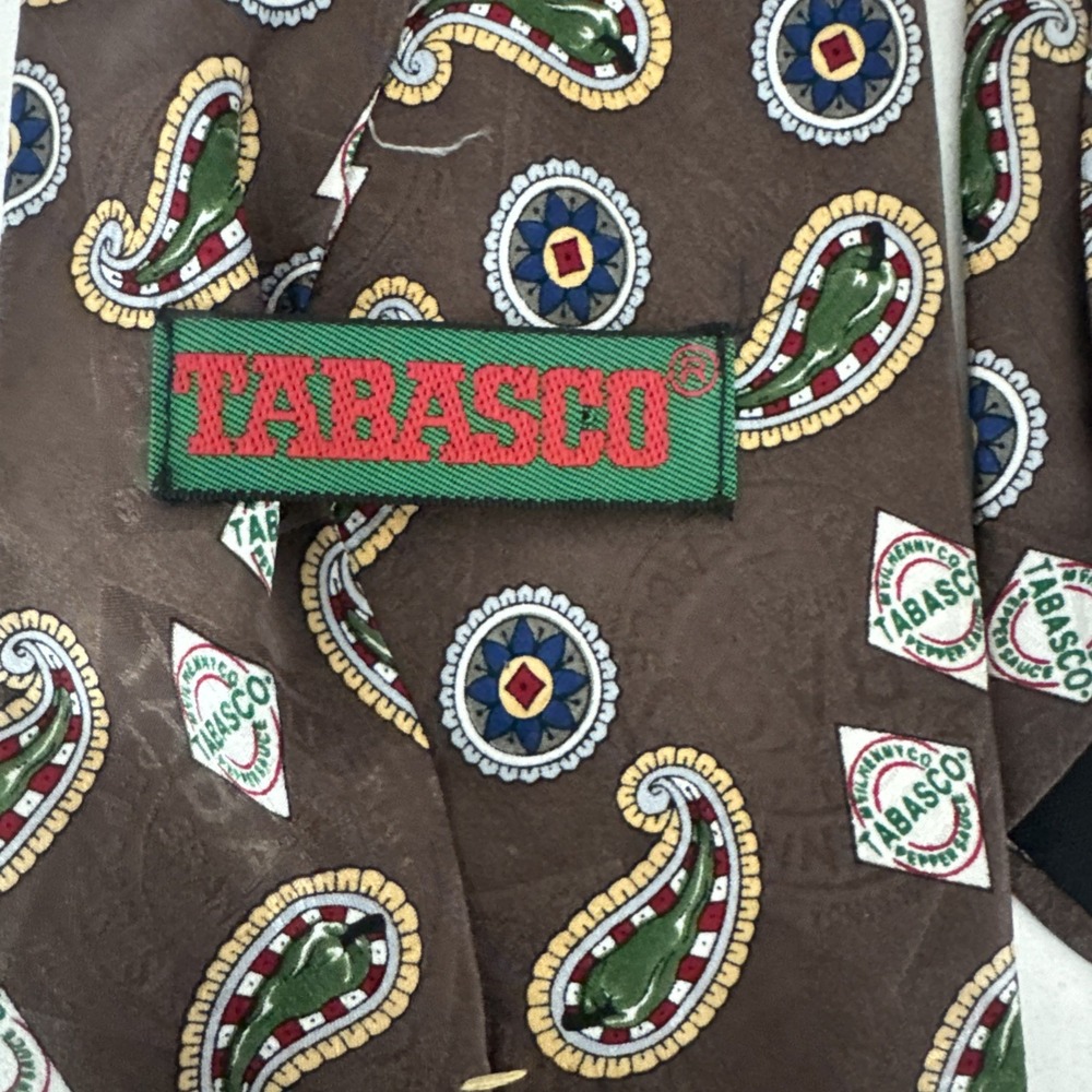 Tabasco Men's Silk Tie‎ with Logo and Peppers 100% Silk Made In USA Brown - Picture 4 of 6